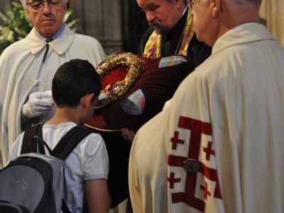 La Sainte Couronne sauvée des flammes de ND de Paris
