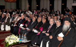 Mgr Celli aux médias chrétiens du Proche Orient : Soyez des témoins courageux