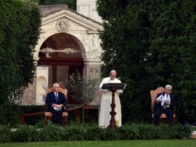 Invocation à plusieurs voix au Vatican pour une paix juste