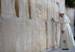 Rumeurs de visite papale en Israël: qui dit vrai ?