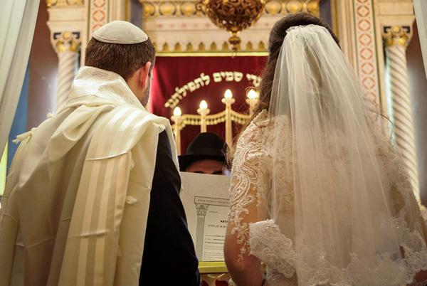 Des juifs messianiques interdits de mariage en Israel | Terresainte.net