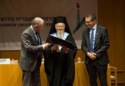 Bartholomée Ier fait Docteur de l’Université hébraïque