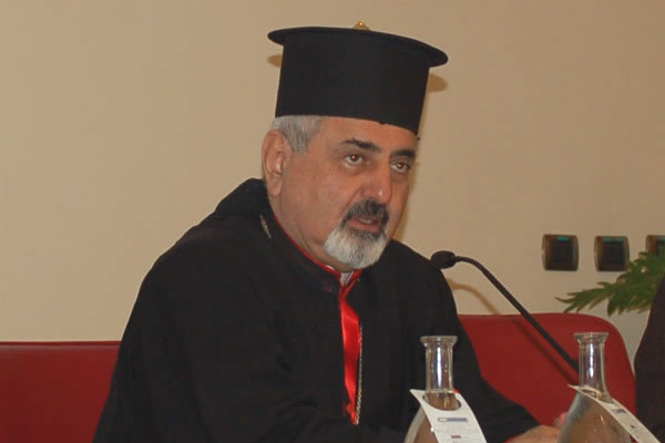Mgr Younan: « Nous, chrétiens syriens, vendus par l’Occident pour du pétrole »