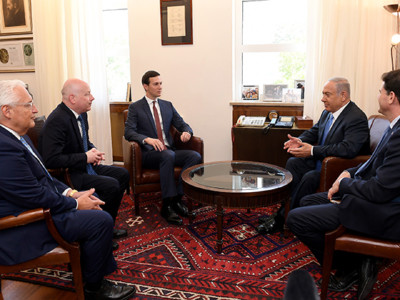 Moyen-Orient : le plan de paix américain joue l’arlésienne