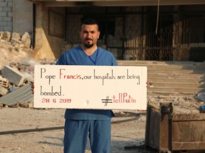 Les assiégés d’Idlib au Pape : « Parlez de nous à Poutine ! »