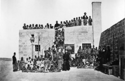 « Essor des écoles en Terre Sainte » : expo photos à Paris