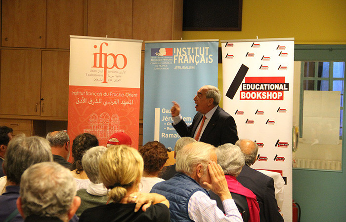 Afif Safieh, lors de la conférence organisée à l'Institut français Chateaubriand à Jérusalem, le 9 novembre 2019. ©Institut Français 