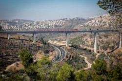 Top départ pour le train Tel Aviv-Jérusalem en 30 minutes