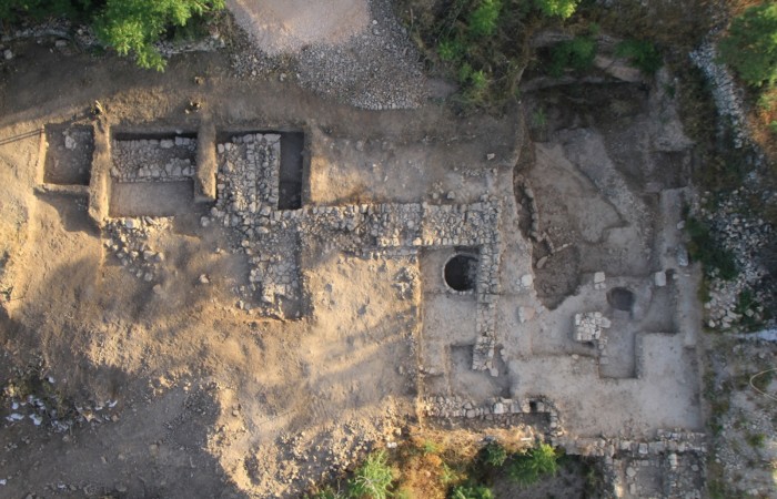 Photo aérienne du temple à la fin des fouilles de 2013. ©SkyView, Israel Antiquities Authority