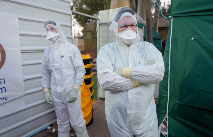 Les Arabes israéliens luttent contre le coronavirus en tant que médecins de premier ordre mais citoyens de second ordre