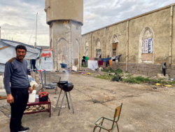 Rhodes: car j’étais un étranger