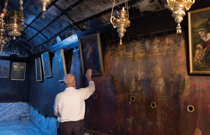 Dans la grotte de la Nativité, seuls les chrétiens palestiniens viennent encore prier ©Nadim Asfour/CTS