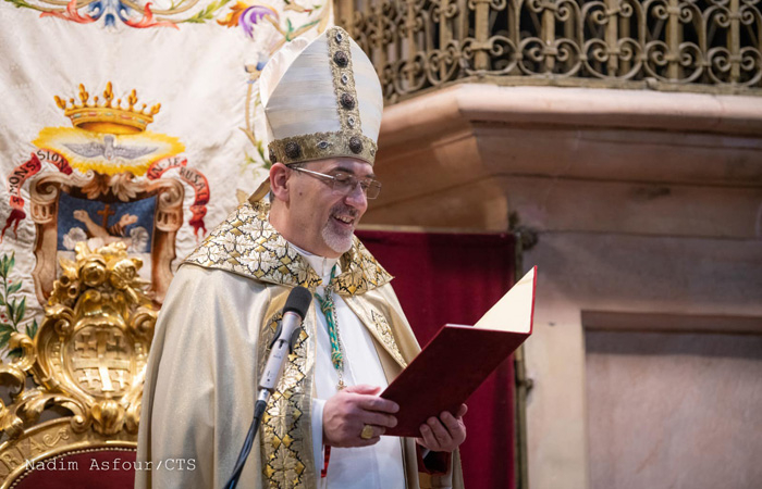 L’entrée du patriarche Mgr Pizzaballa au Saint-Sépulcre