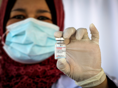 La vaccination débute enfin dans les territoires palestiniens