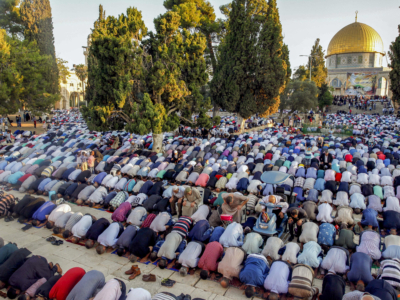 Tareq Oubrou : «  Le jeûne du ramadan est, dans son essence, une pratique anticonsumériste »