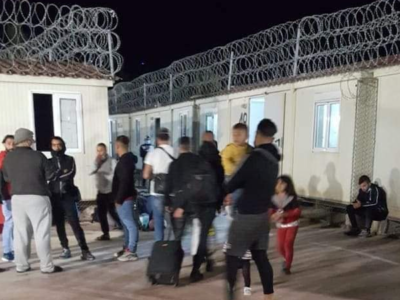 Evacuation du camp de réfugiés informel de Rhodes