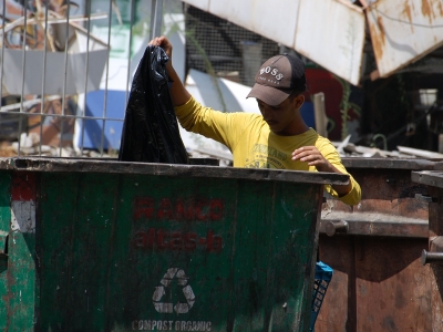 Un an après l’explosion, Beyrouth peine à panser ses plaies
