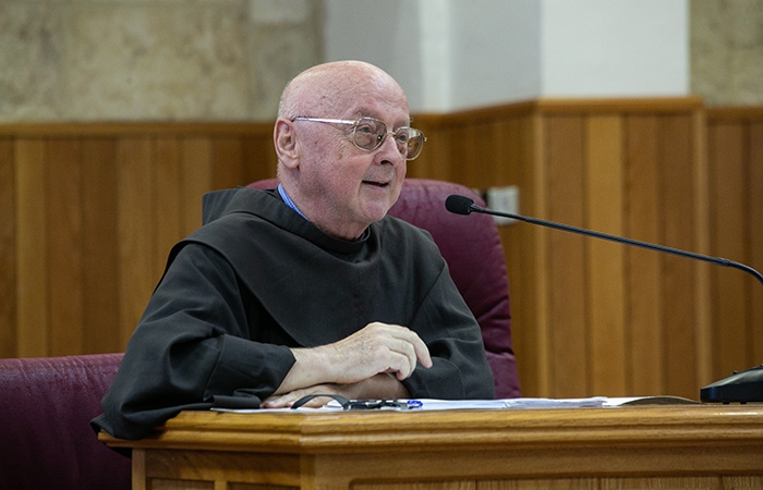 Le père Manns est parti à la rencontre de l’Époux