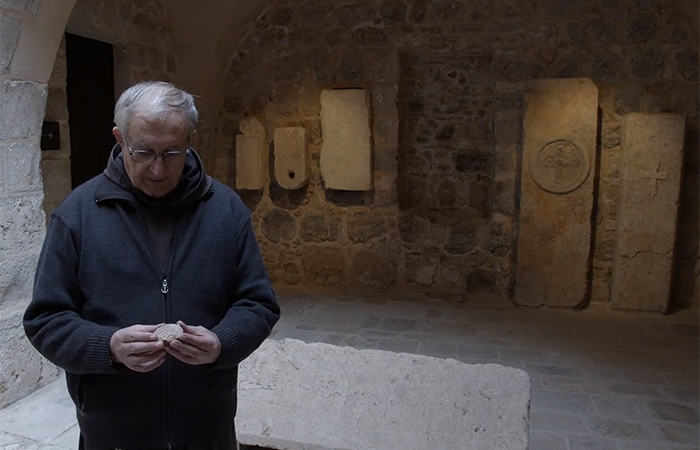 Vidéo: Souvenirs du passé : souvenirs et bénédictions de la Terre Sainte