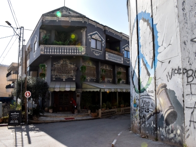 A Bethléem, le Walled Off Hotel attend ses visiteurs de pied ferme