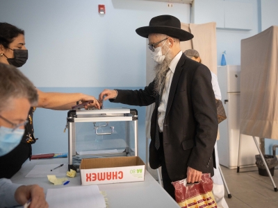 En Israël, un second tour dominé par Macron et l’abstention