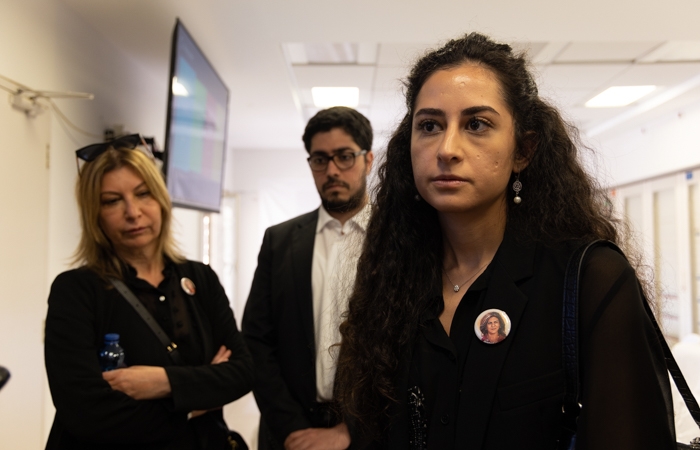 Lina Abu Akleh, lors d'une conférence de presse à l'hôpital Saint-Joseph à Jérusalem, 13 mai 2022 ©MAB/CTS