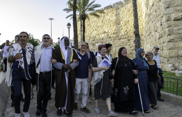 A Jérusalem, juifs, chrétiens et musulmans veulent espérer ensemble leur futur