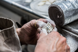 A l’école des Sadafjiyé, les artisans nacriers de Bethléem