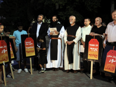 Des Israéliens dans les monastères
