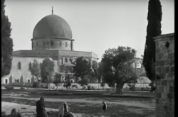 Vidéo – L’esplanade des mosquées en 1925