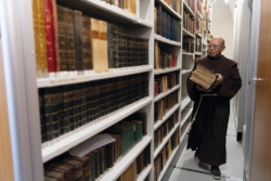 « Notre bibliothèque est la plus ancienne d’Israël »