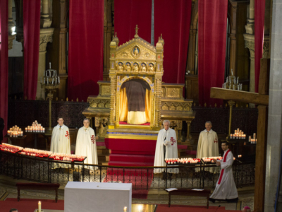 Le saviez-vous ? La sainte tunique du Christ est à Argenteuil