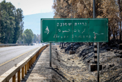 Incendies en Israël déclenchés par des roquettes tirées depuis le Liban