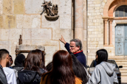 Enseigner Jésus en hébreu