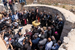 Chrétiens de Terre Sainte: deux patriarches, une seule voix