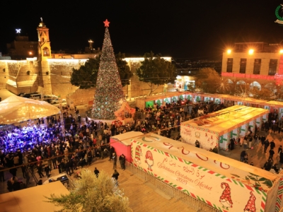 À Bethléem, les lumières et la joie de Noël sont de retour