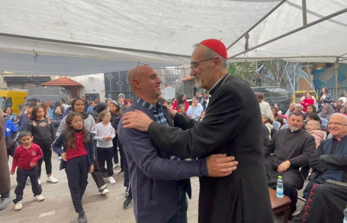 Le patriarche latin de Jérusalem en visite à Gaza à la veille de Noël