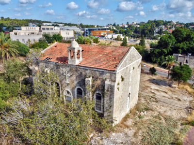 Al-Bassa : les églises vont reprendre du service