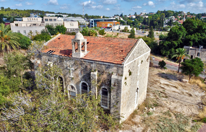 Al-Bassa : les églises vont reprendre du service
