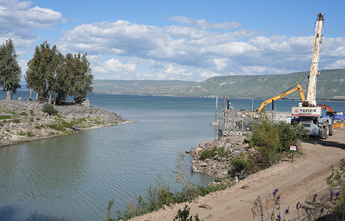 La mer de Galilée prend l’eau… et c&rsquo;est un exploit