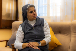 Sœur Mouna Totah : Quand une Palestinienne découvre Israël