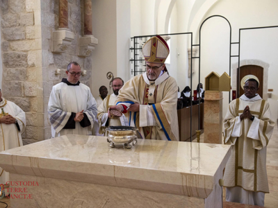 📺 La dédicace de la nouvelle église du Sacré-Cœur au monastère des Clarisses